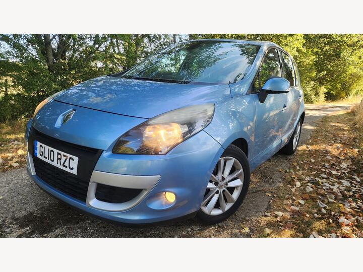 Renault Scenic 2.0 DCi Privilege TomTom Auto Euro 5 5dr