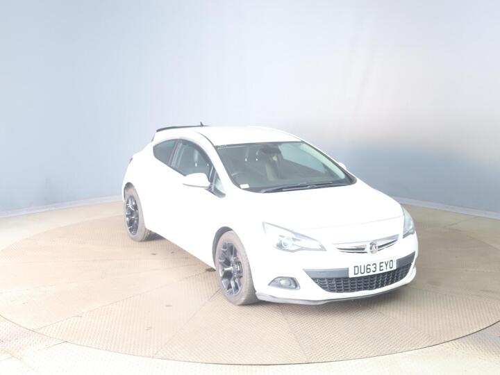 Vauxhall Astra GTC 1.4T SRi Euro 5 (s/s) 3dr