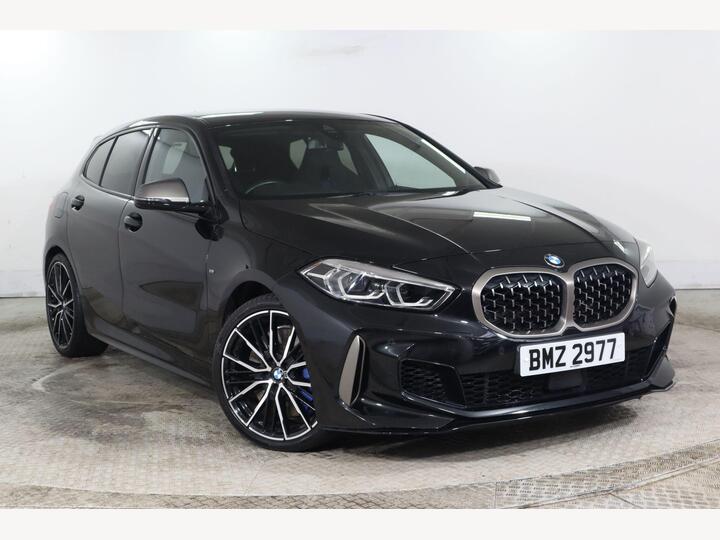 BMW 1 Series 2.0 M135i Auto XDrive Euro 6 (s/s) 5dr BMW 1 Series 2.0 M135i Auto XDrive Euro 6 (s/s) 5dr