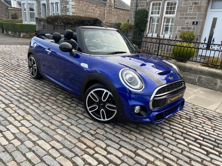 MINI CONVERTIBLE 2.0 Cooper S Euro 6 (s/s) 2dr