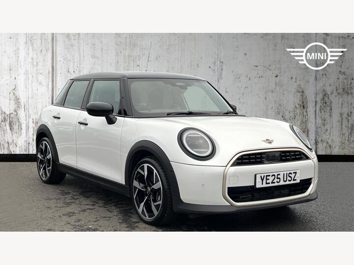 MINI Hatch 1.5C Exclusive Steptronic Euro 6 (s/s) 5dr