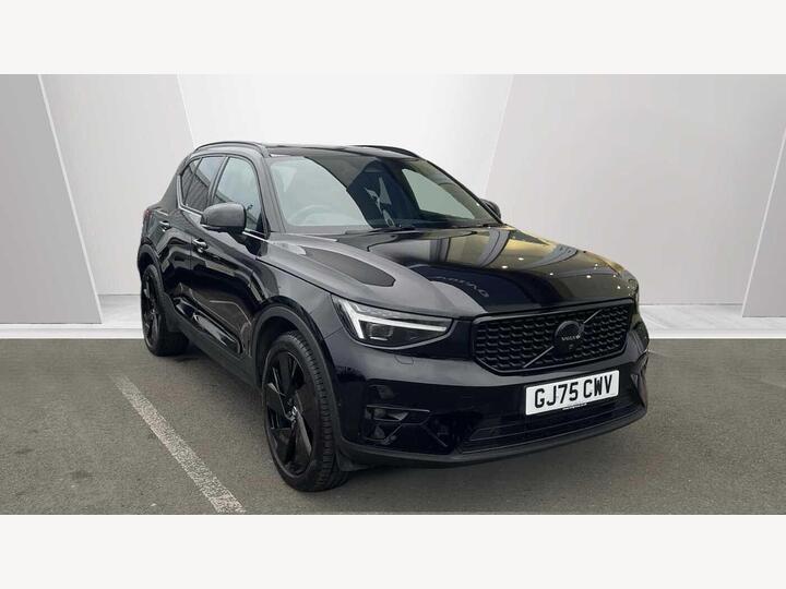 Volvo XC40 2.0 B3 MHEV Ultra Black Edition DCT Auto Euro 6 (s/s) 5dr