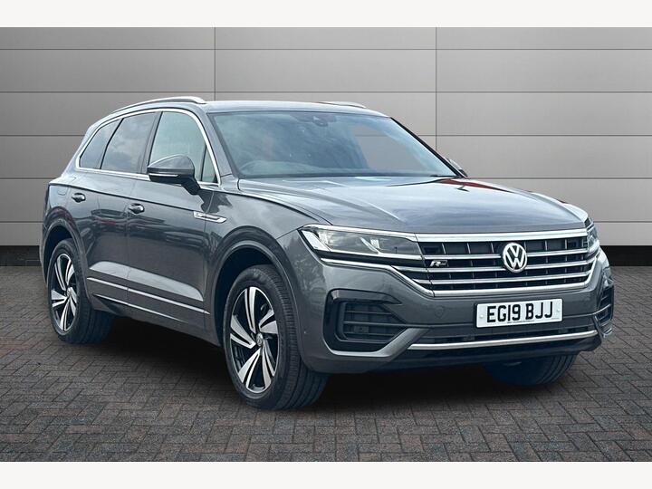 Volkswagen Touareg 3.0 TDI V6 R-Line Tech Tiptronic 4Motion Euro 6 (s/s) 5dr