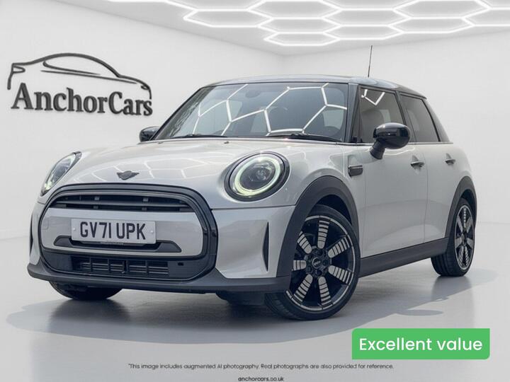 MINI Hatch 1.5 Cooper Exclusive Steptronic Euro 6 (s/s) 5dr