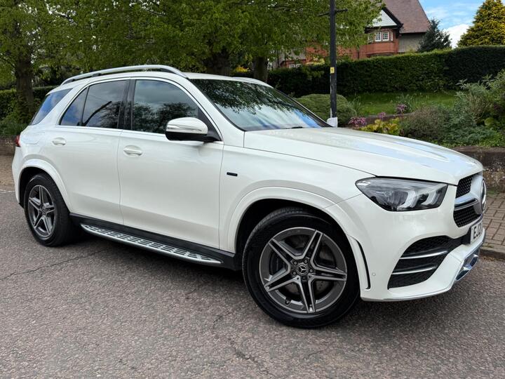 Mercedes-Benz GLE 2.0 GLE350de 31.2kWh AMG Line (Premium) G-Tronic 4MATIC Euro 6 (s/s) 5dr Mercedes-Benz GLE 2.0 GLE350de 31.2kWh AMG Line (Premium) G-Tronic 4MATIC Euro 6 (s/s) 5dr