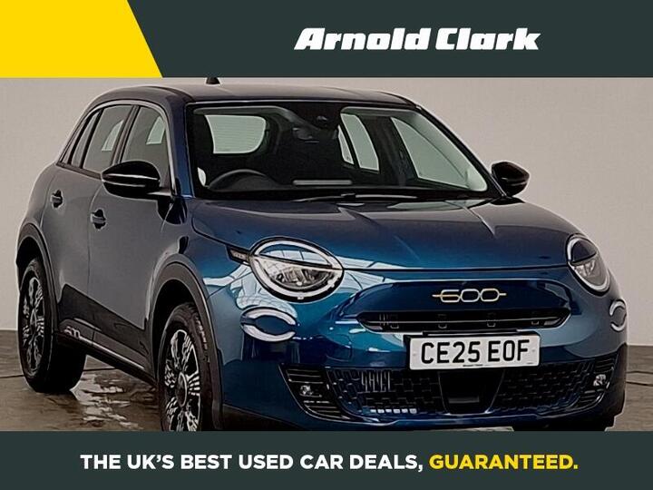 Fiat 600 1.2 MHEV E-DCT Euro 6 (s/s) 5dr