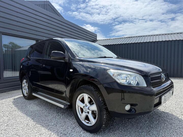 Toyota RAV4 2.0 XT-R 4WD 5dr