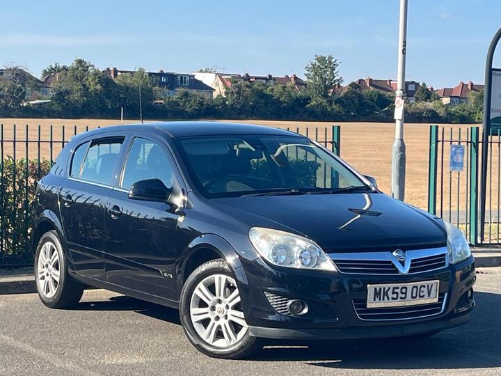 Vauxhall Astra 1.8i 16v Elite 5dr