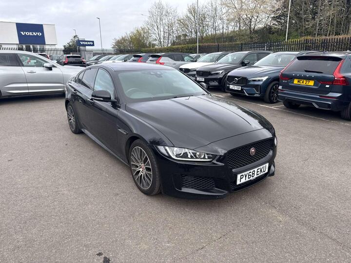 Jaguar XE 2.0i Landmark Auto Euro 6 (s/s) 4dr