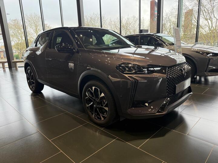 DS AUTOMOBILES DS 3 1.2 Hybrid MHEV Etoile E-DSC Euro 6 (s/s) 5dr