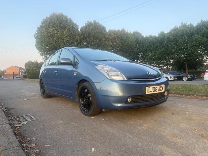 Toyota Prius 1.5 T Spirit CVT 5dr Toyota Prius 1.5 T Spirit CVT 5dr