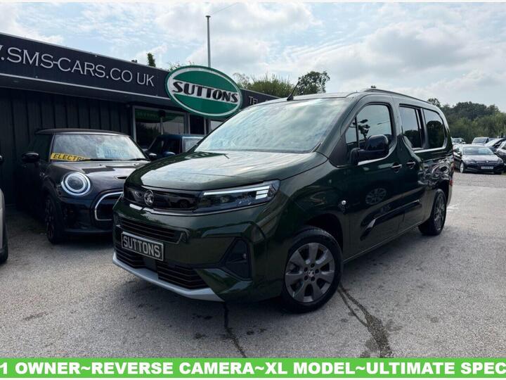 Vauxhall Combo Life Electric 52kWh Ultimate XL MPV Auto 5dr (11kW Charger)