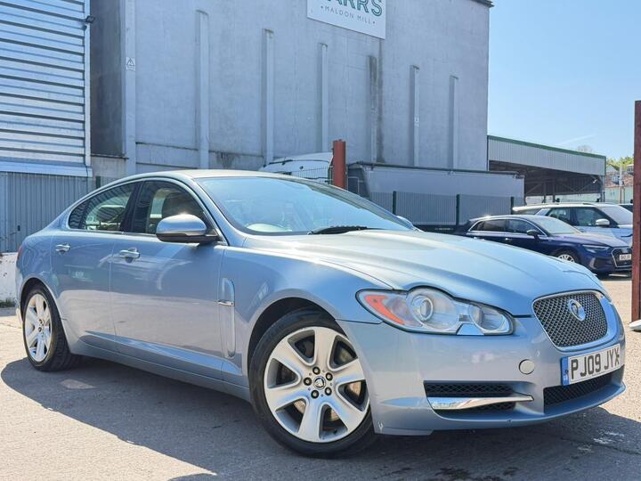 Jaguar XF 3.0d V6 Luxury Auto Euro 5 4dr