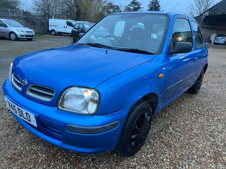 Nissan Micra 1.0 16v Profile CVT 3dr
