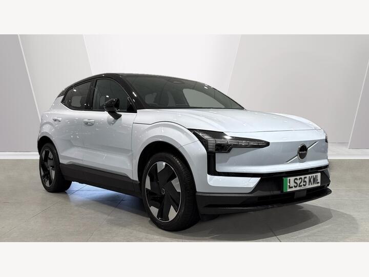 Volvo EX30 Single Motor Extended Range 69kWh Plus Auto 5dr