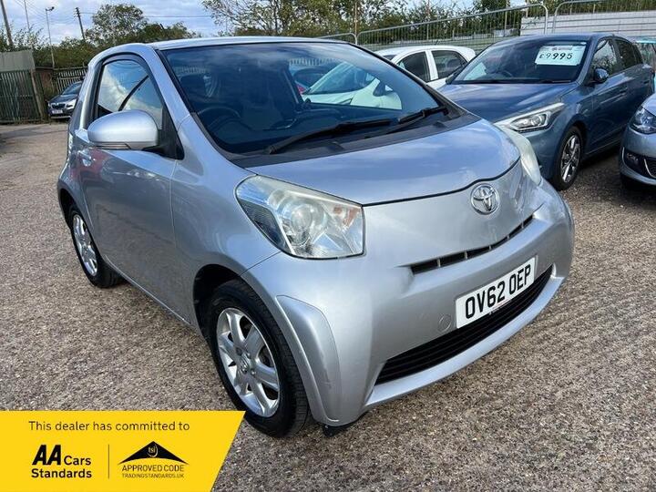 Toyota IQ 1.0 VVT-i Euro 5 3dr