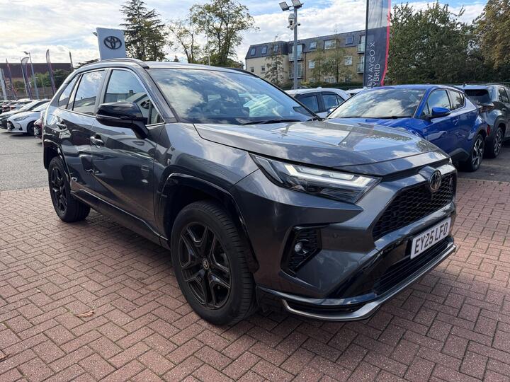 Toyota RAV4 2.5 VVT 18.1kWh GR SPORT CVT 4WD Euro 6 (s/s) 5dr