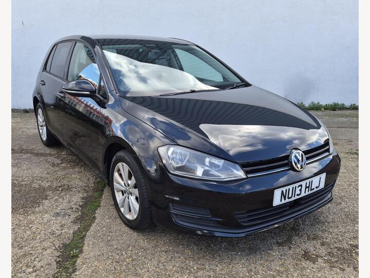 Volkswagen Golf 1.6 TDI BlueMotion Tech SE Euro 5 (s/s) 5dr