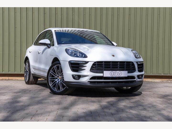 Porsche Macan 3.0 TD V6 S PDK 4WD Euro 6 (s/s) 5dr Porsche Macan 3.0 TD V6 S PDK 4WD Euro 6 (s/s) 5dr