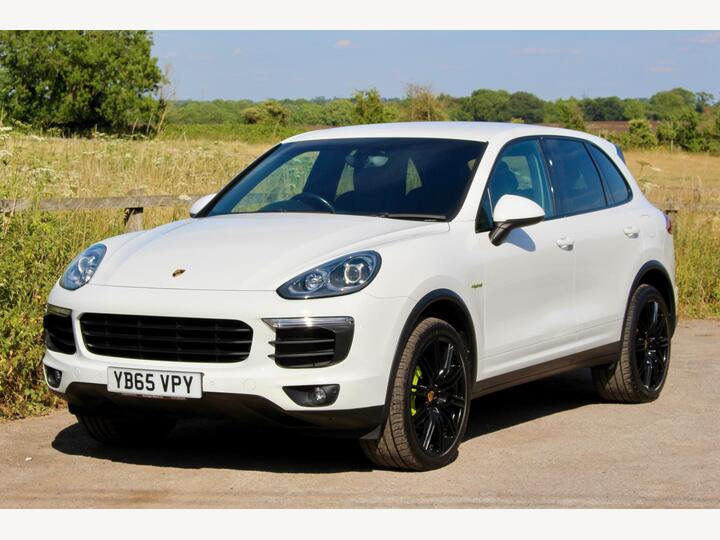 Porsche Cayenne 3.0 V6 E-Hybrid S TiptronicS 4WD Euro 6 (s/s) 5dr