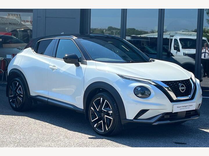 Nissan Juke 1.0 DIG-T Tekna+ Euro 6 (s/s) 5dr
