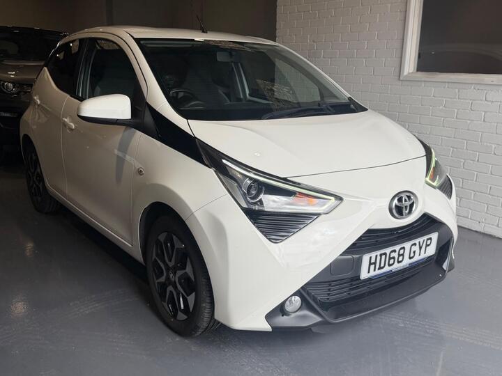 Toyota AYGO 1.0 VVT-i X-plore Euro 6 5dr