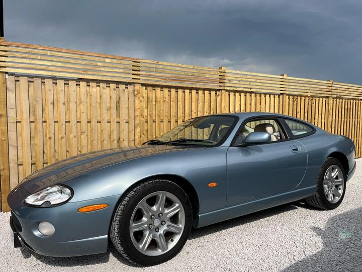 Jaguar XK8 4.2 S 2dr