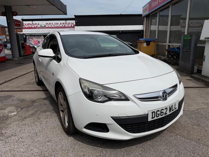 Vauxhall Astra GTC 1.4T Sport Euro 5 (s/s) 3dr