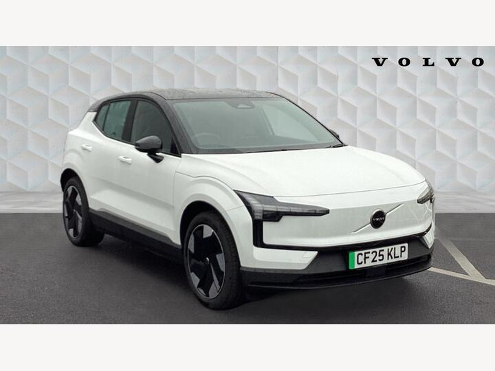 Volvo EX30 Twin Performance 69kWh Plus Auto AWD 5dr