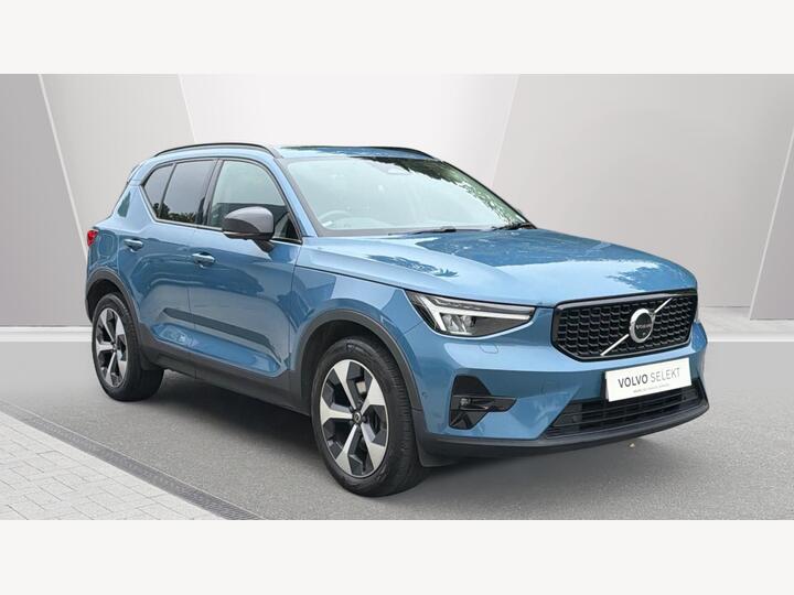 Volvo XC40 2.0 B4 MHEV Ultimate DCT Auto Euro 6 (s/s) 5dr