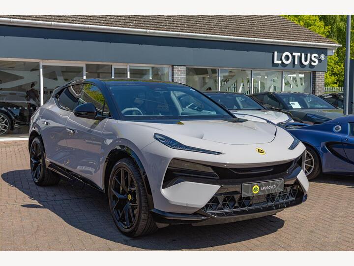 Lotus Eletre 112kWh S Auto 4WD 5dr (Dual Motor) Lotus Eletre 112kWh S Auto 4WD 5dr (Dual Motor)
