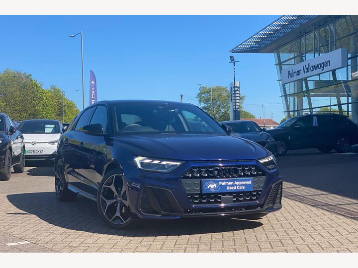 Audi A1 Sportback 1.5 TFSI 35 Black Edition Sportback S Tronic Euro 6 (s/s) 5dr