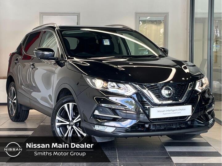 Nissan Qashqai 1.3 DIG-T N-Connecta Euro 6 (s/s) 5dr