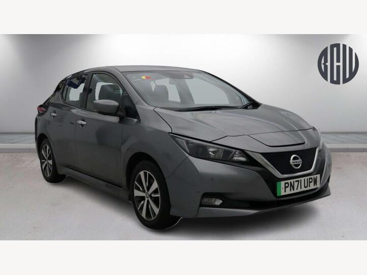 Nissan LEAF 40kWh Acenta Auto 5dr Nissan LEAF 40kWh Acenta Auto 5dr