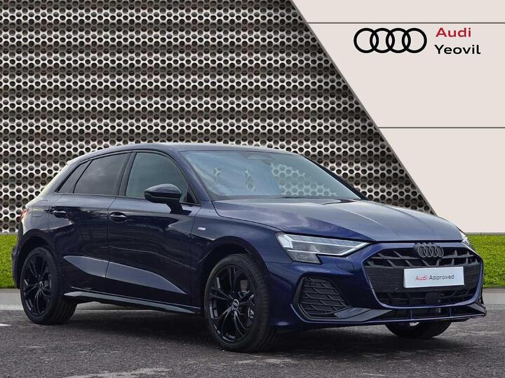 Audi A3 Sportback 1.5 TFSIe Black Edition Sportback S Tronic Euro 6 (s/s) 5dr 17.9kWh