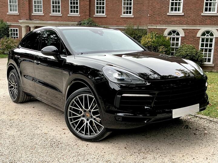 Porsche Cayenne 3.0 V6 E-Hybrid 17.9kWh TiptronicS 4WD Euro 6 (s/s) 5dr (7.2kW Charger) Porsche Cayenne 3.0 V6 E-Hybrid 17.9kWh TiptronicS 4WD Euro 6 (s/s) 5dr (7.2kW Charger)