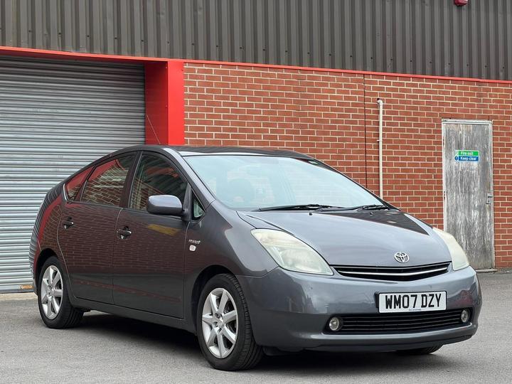 Toyota Prius 1.5 T4 CVT 5dr