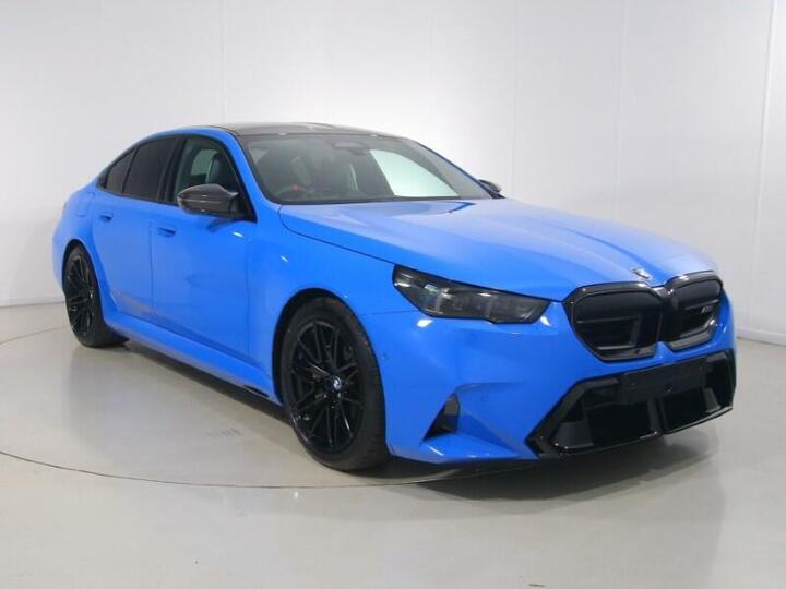 BMW M5 4.4 22.1kWh Steptronic XDrive Euro 6 (s/s) 4dr