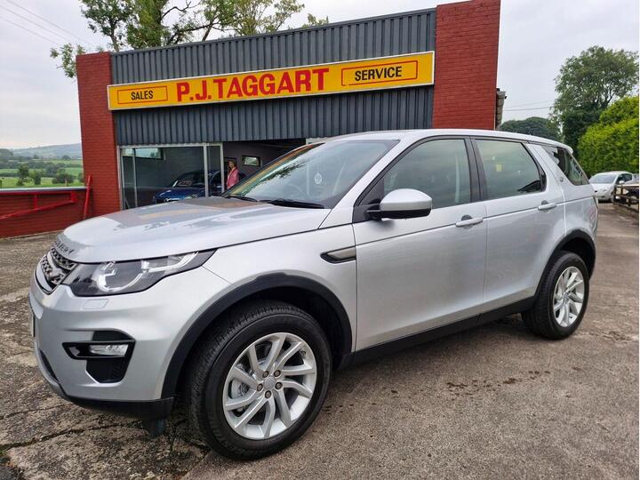 Land Rover Discovery Sport 2.0 TD4 SE Tech Auto 4WD Euro 6 (s/s) 5dr