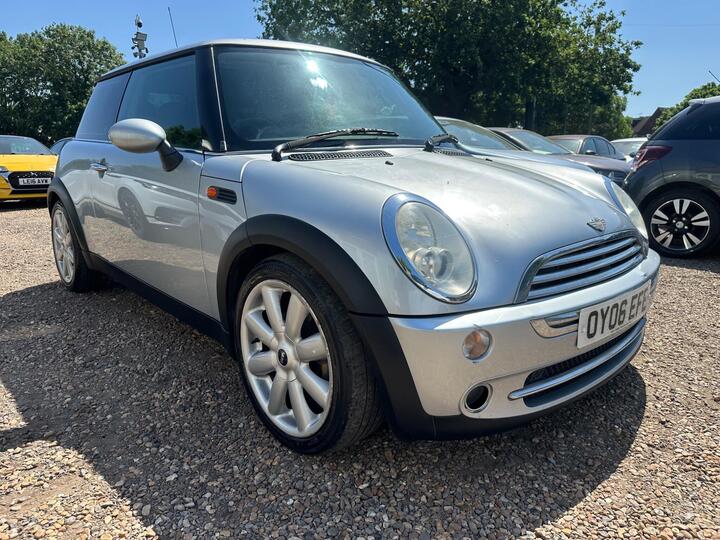 MINI Hatch 1.6 Cooper CVT Euro 4 3dr