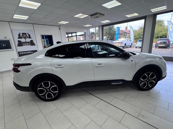 Citroen E-C4 X 50kWh Shine Plus Fastback Auto 4dr (7.4kW Charger)