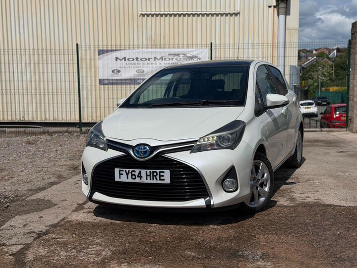 Toyota Yaris 1.5 VVT-h Excel E-CVT Euro 6 5dr (15in Alloy)