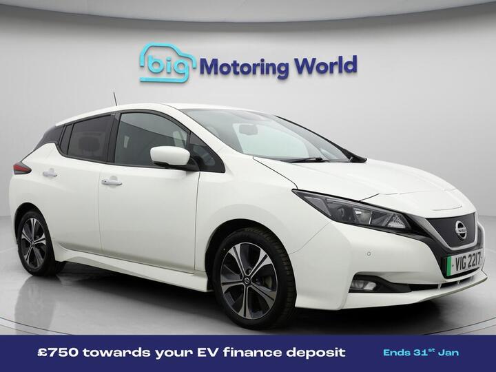 Nissan Leaf 40kWh N-Connecta Auto 5dr