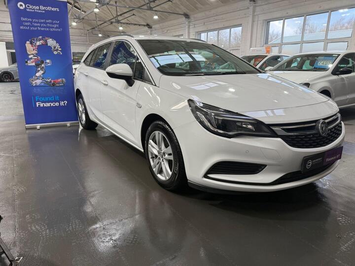 Vauxhall Astra 1.6 CDTi BlueInjection Design Sports Tourer Euro 6 (s/s) 5dr