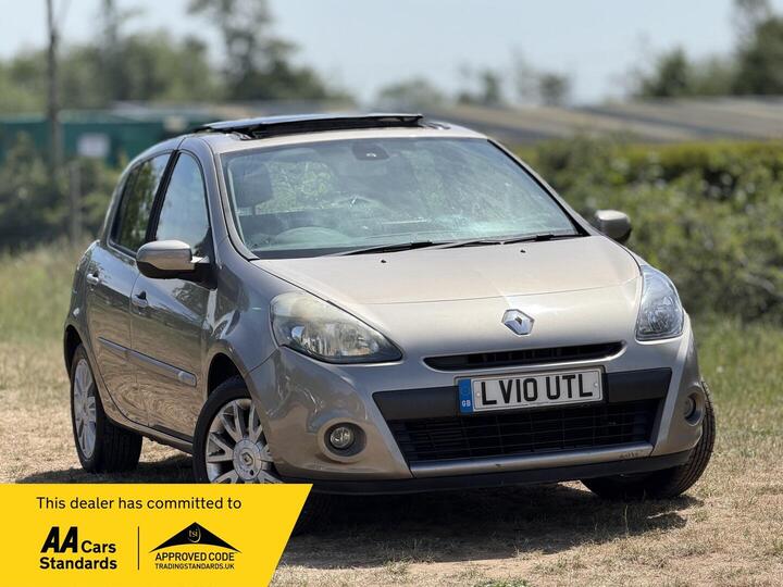Renault Clio 1.5 DCi Dynamique TomTom Euro 4 5dr Renault Clio 1.5 DCi Dynamique TomTom Euro 4 5dr