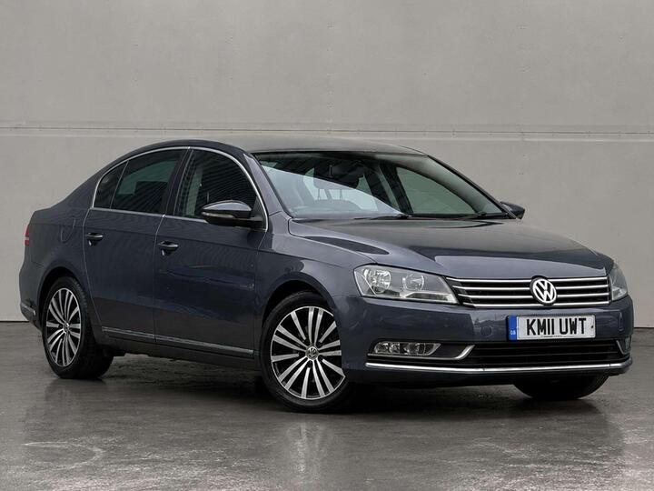 Volkswagen Passat 2.0 TDI BlueMotion Tech Sport DSG Euro 5 (s/s) 4dr