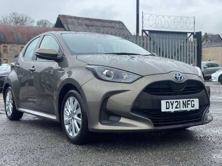 Toyota Yaris 1.5 VVT-h Icon E-CVT Euro 6 (s/s) 5dr