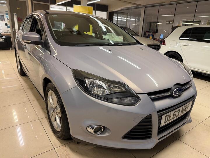 Ford Focus 1.6 TDCi Zetec Euro 5 (s/s) 5dr