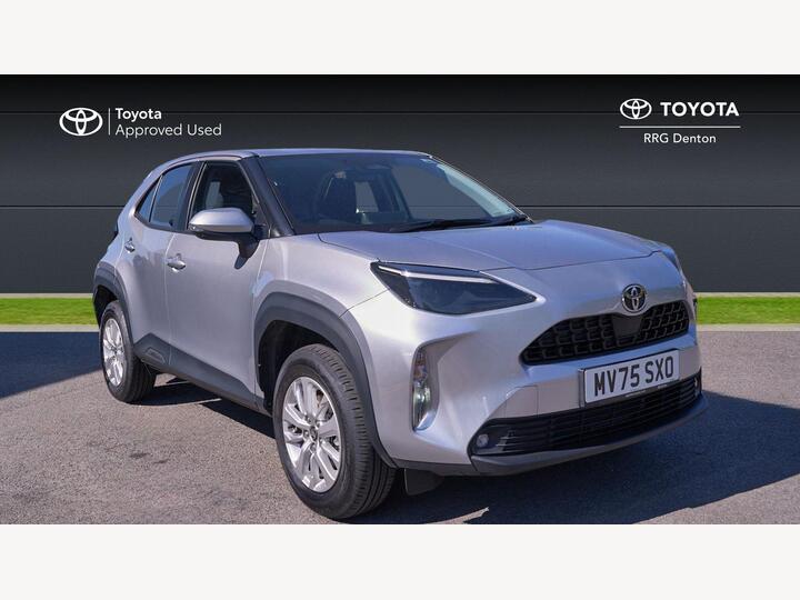 Toyota Yaris Cross 1.5 VVT-h Icon E-CVT Euro 6 (s/s) 5dr Toyota Yaris Cross 1.5 VVT-h Icon E-CVT Euro 6 (s/s) 5dr