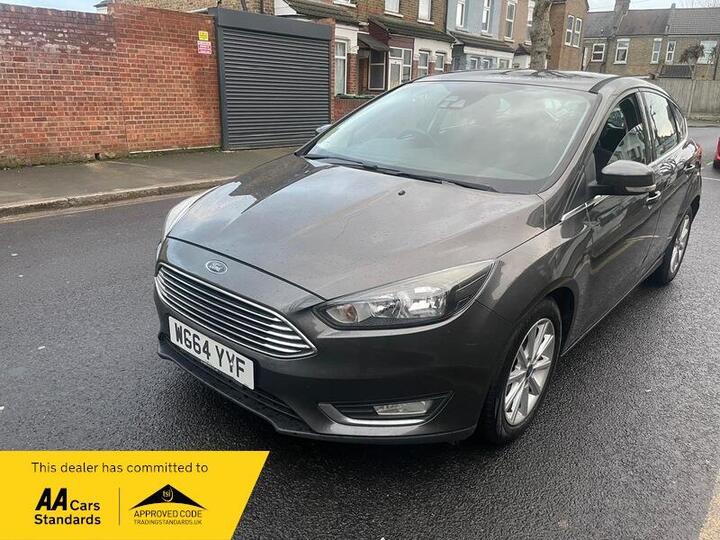 Ford Focus 1.6 Titanium Powershift Euro 6 5dr